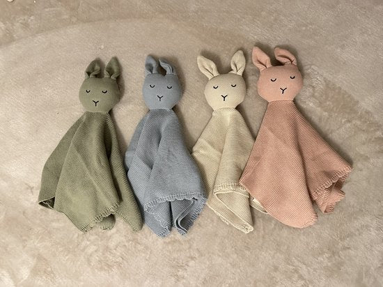 Knuffel doekje konijn -biologisch gebreid - Sky blue