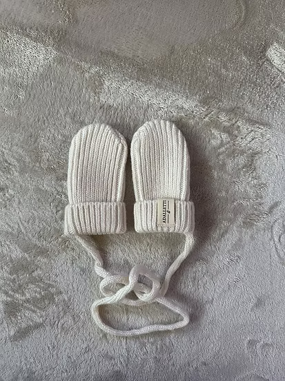 Adalletti - merino wol - wantjes milk